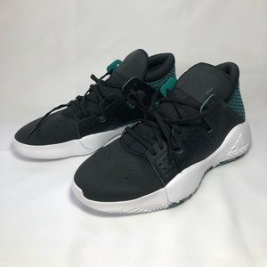 adidas Pro Vision sneakers size 9.5 US